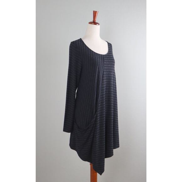 KOZAN $118 Soft Stretch Heather Striped Asymmetric Tunic Tee Top Size Small - Picture 2 of 6